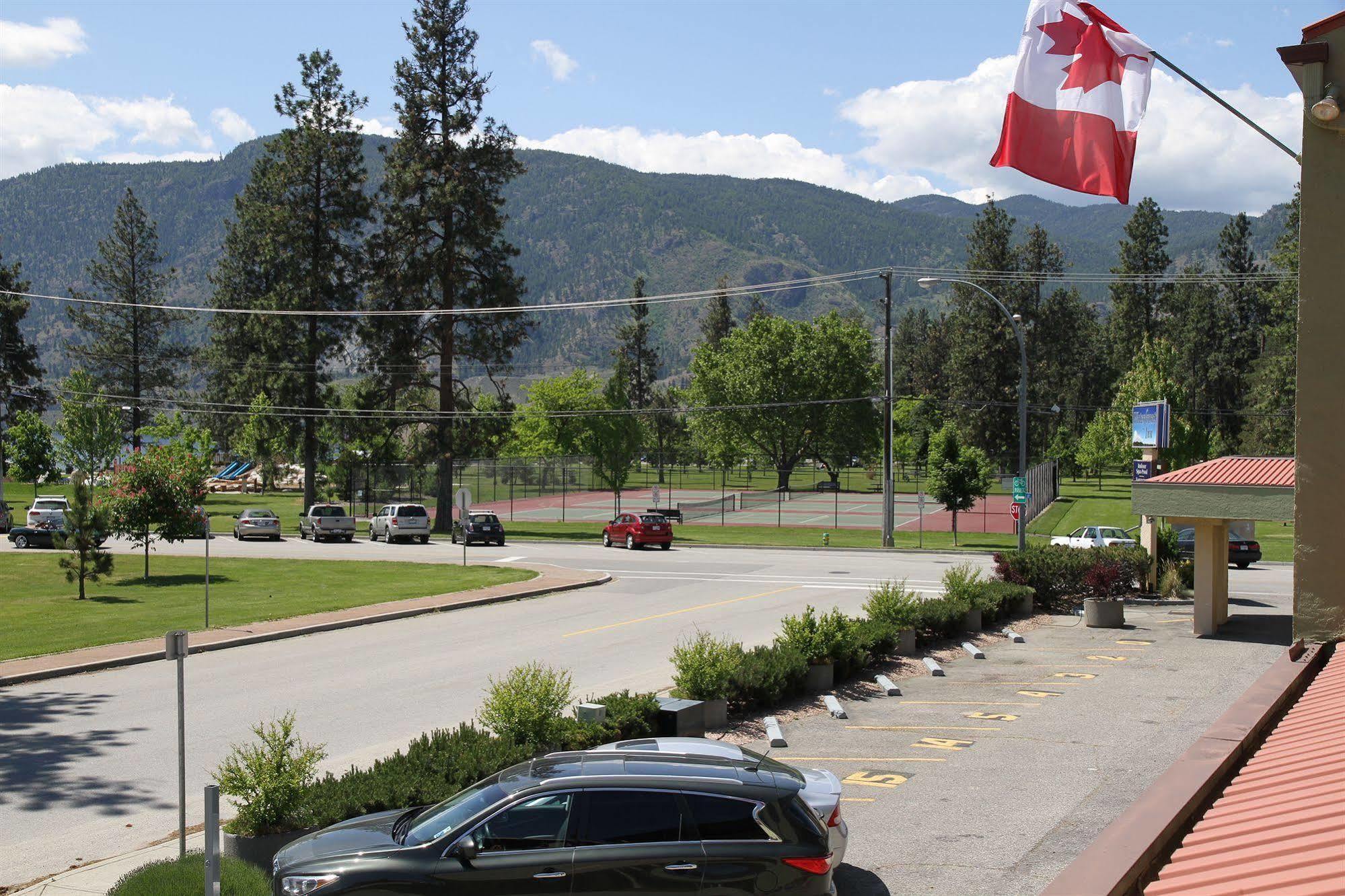 Waterfront Inn Penticton Exterior photo