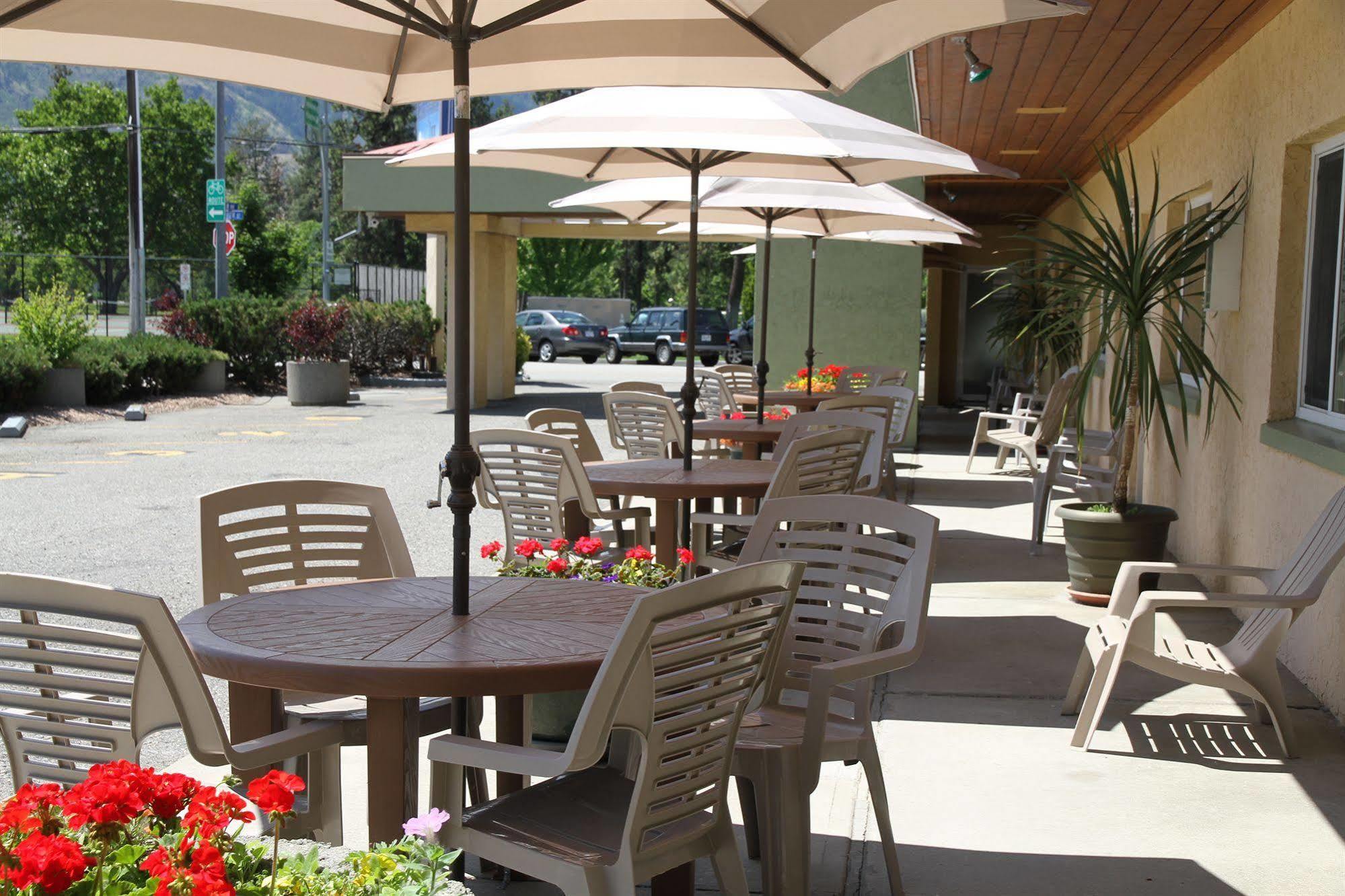 Waterfront Inn Penticton Exterior photo