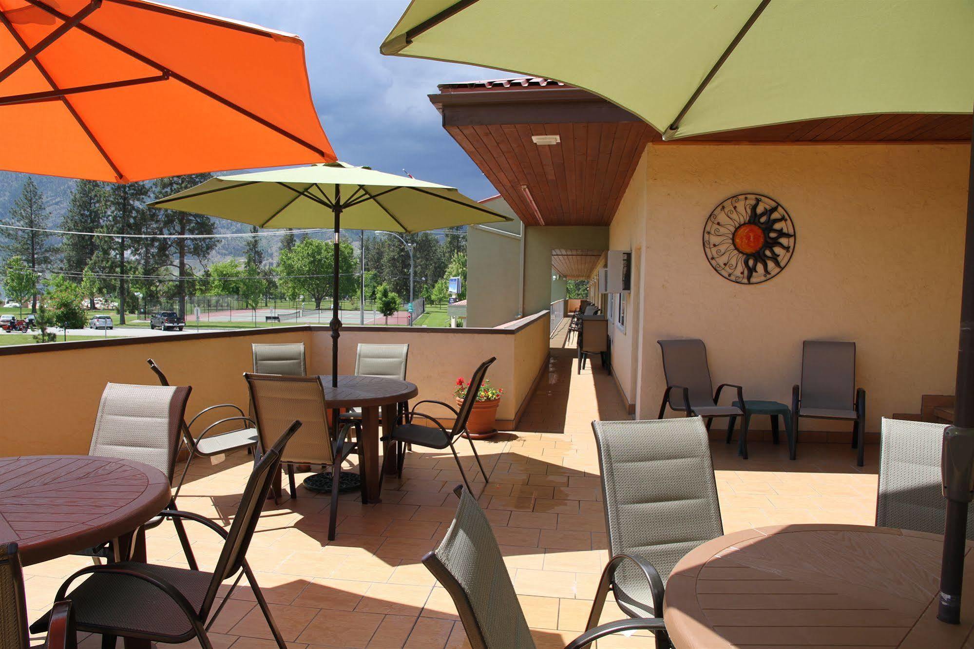 Waterfront Inn Penticton Exterior photo